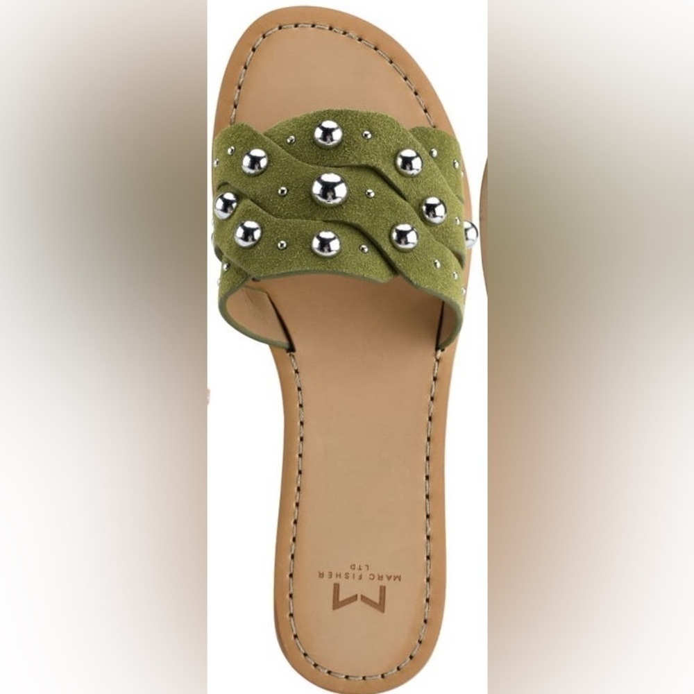 MARC Fisher Paxton stud slide green sandals. Size 8.5. New in Box